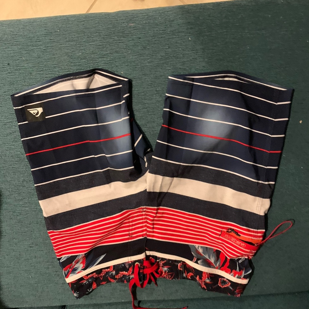 Billabong board shorts